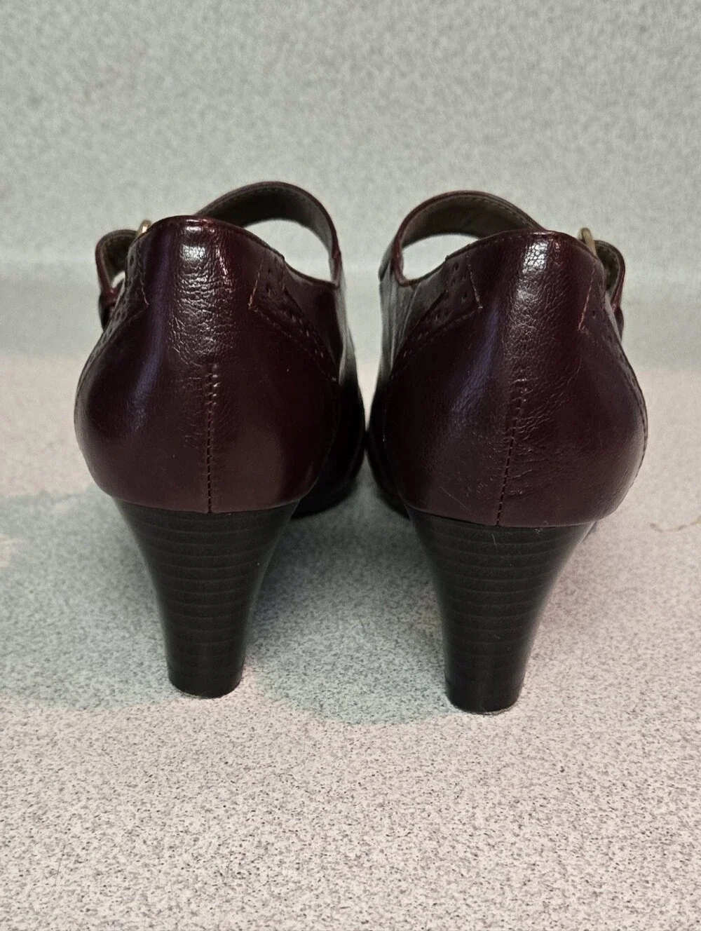 Aerosoles Heelrest Mid Heel Pumps in Burgundy, Size 8